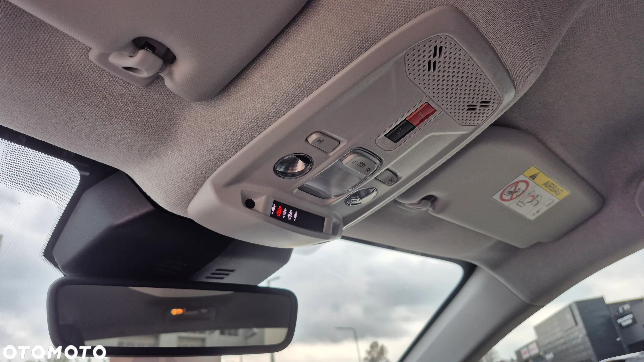 Citroën C4X 1.2 mHEV Max eDCT6 - 16