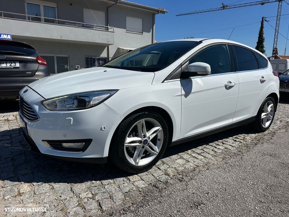 Ford Focus 1.5 TDCi Titanium - 1