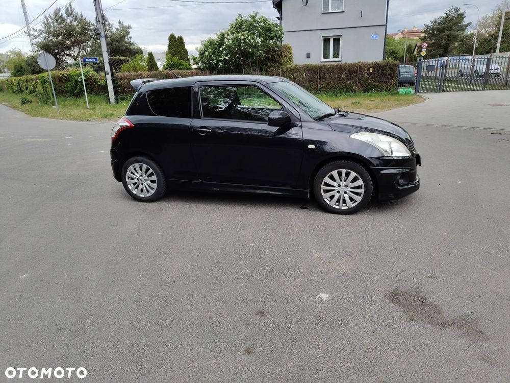 Suzuki Swift - 3