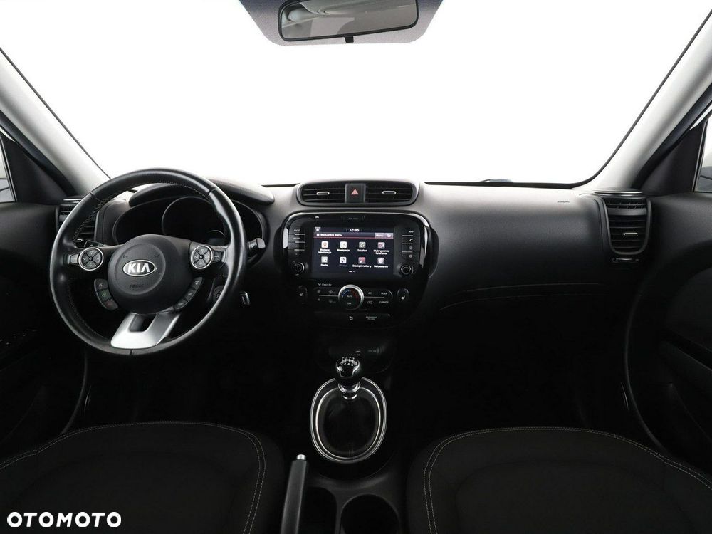 Kia Soul 1.6 GDI Dream Team Edition - 16