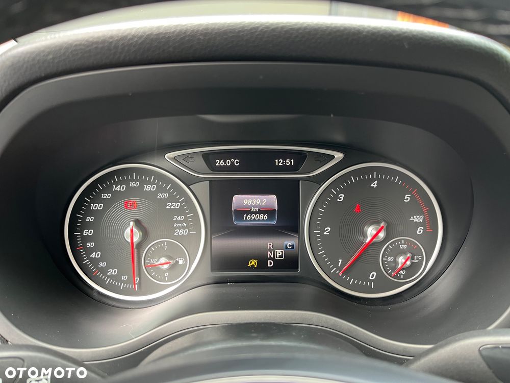 Mercedes-Benz Klasa B 180 (CDI) d 7G-DCT - 37