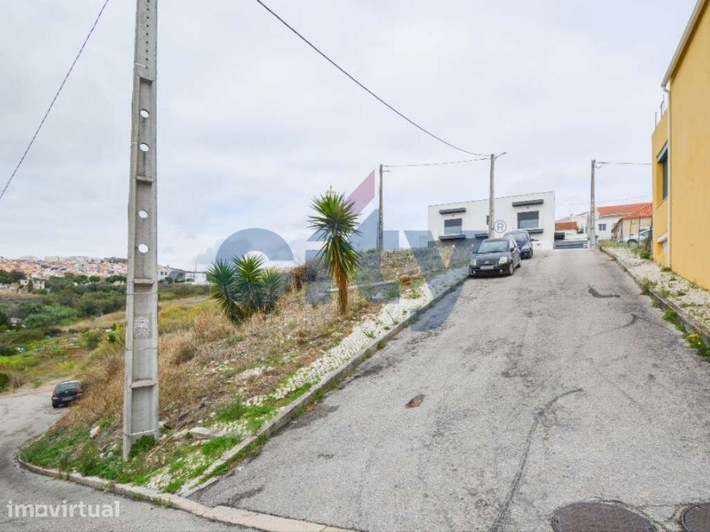 Terreno Urbano em Famões - Odivelas - Grande imagem: 5/16
