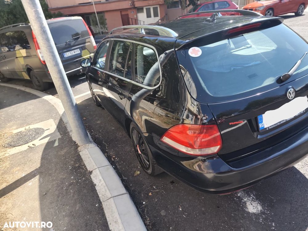Volkswagen Golf - 5