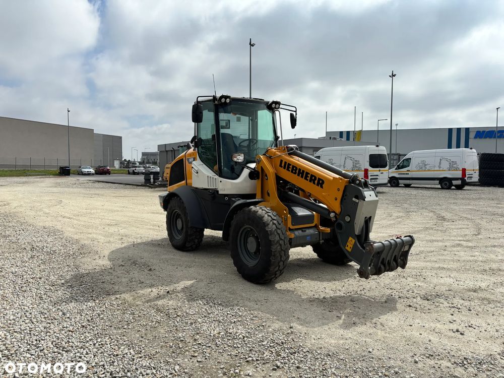 Liebherr L 509 Tele - 8