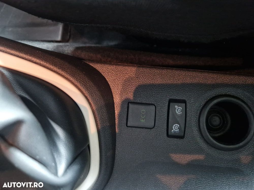 Renault Captur - 21