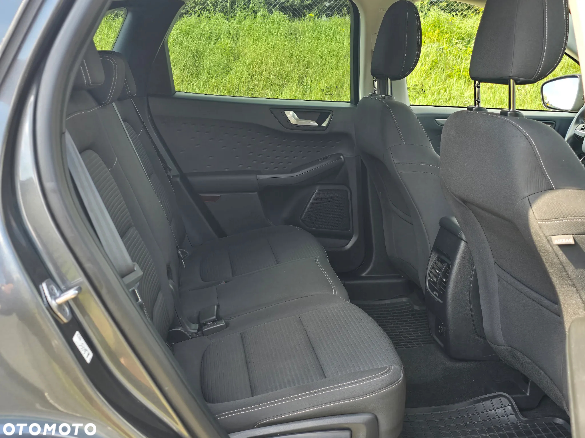 Ford Kuga 2.0 EcoBlue Hybrid TITANIUM - 13