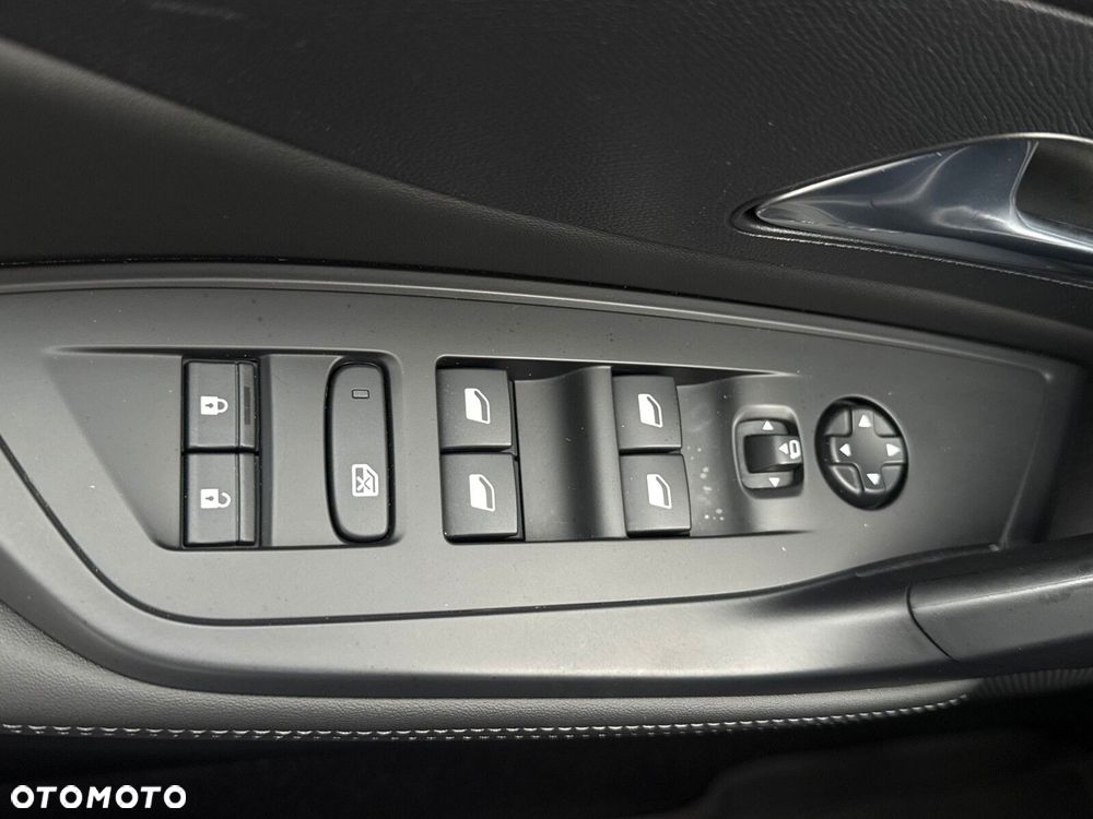 Peugeot 308 - 22