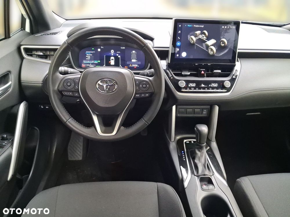Toyota Corolla Cross - 8