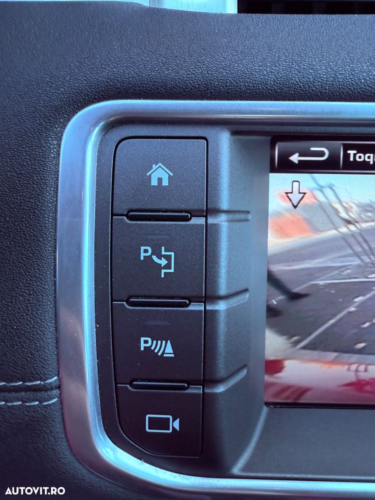 Land Rover Range Rover Evoque - 12