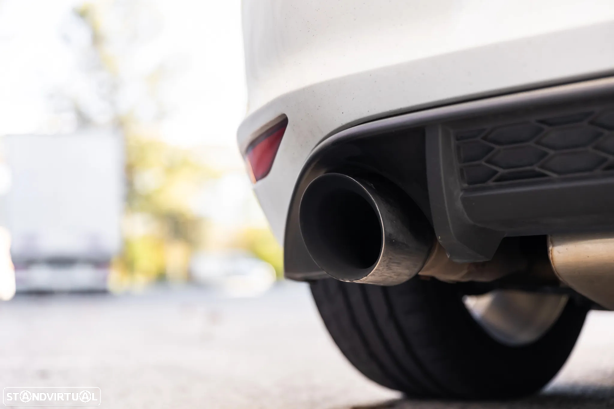 VW Golf 2.0 TSi GTi DSG Performance - 14