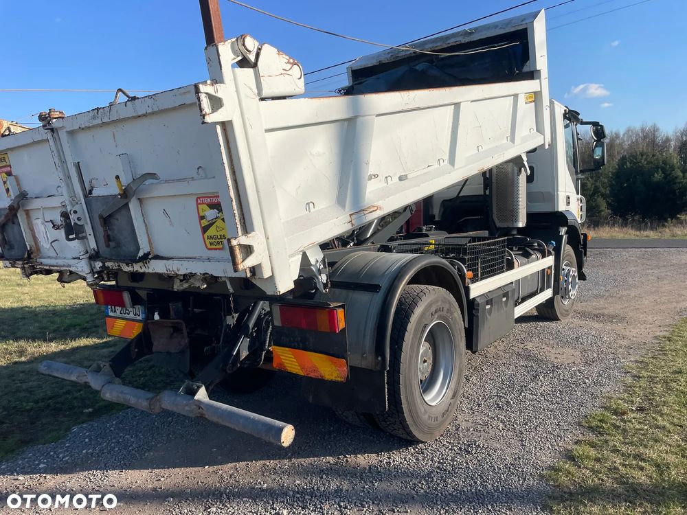 Iveco TRAKKER 360 - 3