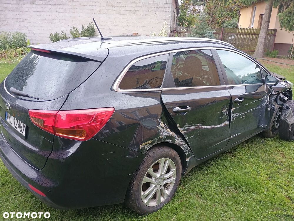 Kia Ceed 1.6 GDI Business Line - 3