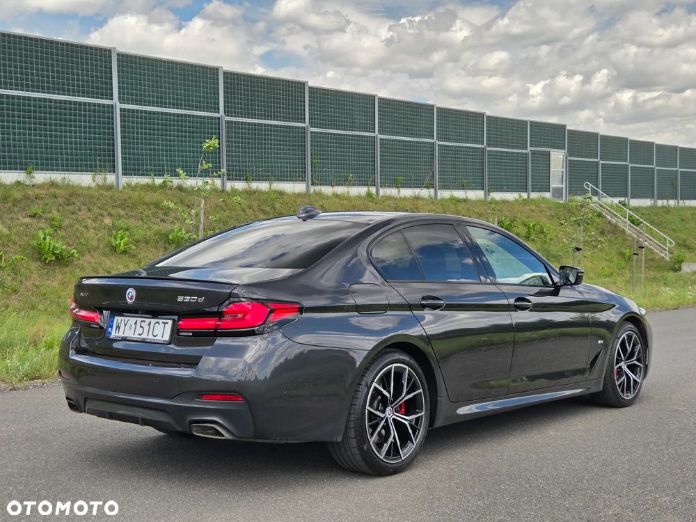 BMW Seria 5 530d xDrive mHEV M Sport sport - 6