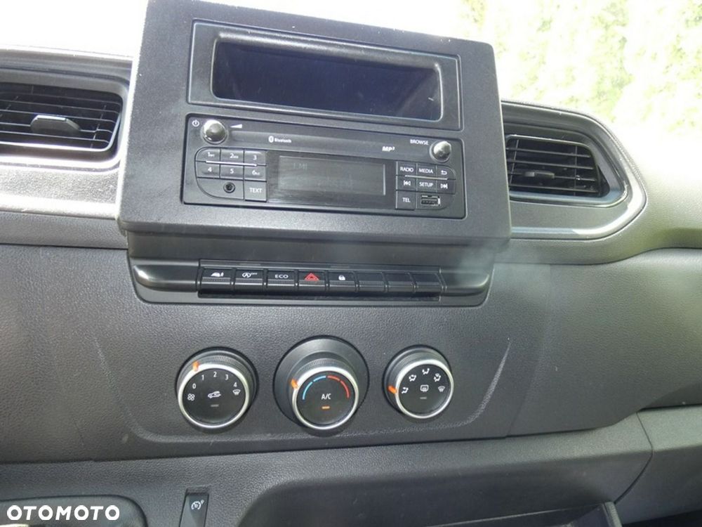Renault Master - 15