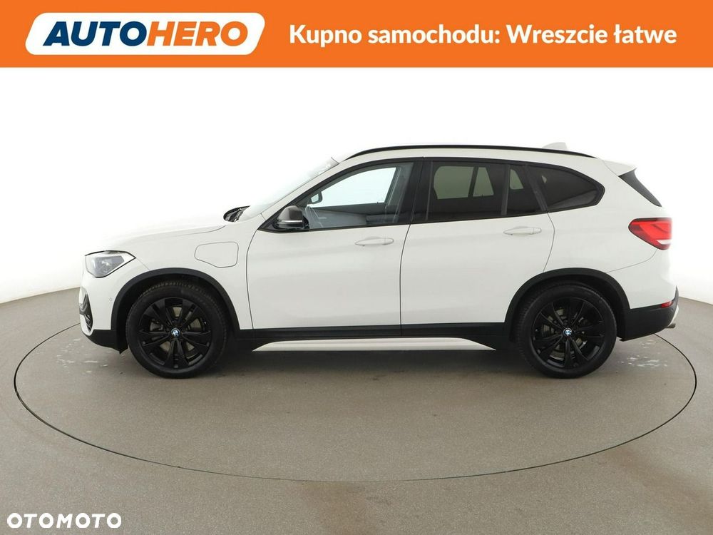 BMW X1 xDrive25e Sport Line - 3