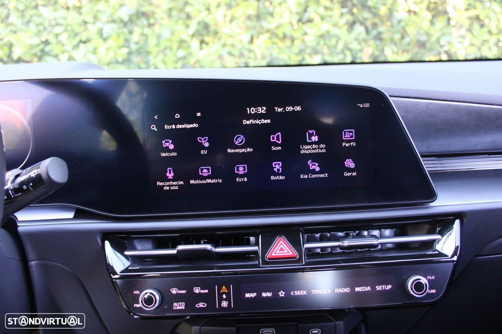 Kia Niro EV 64kWh Drive - 16