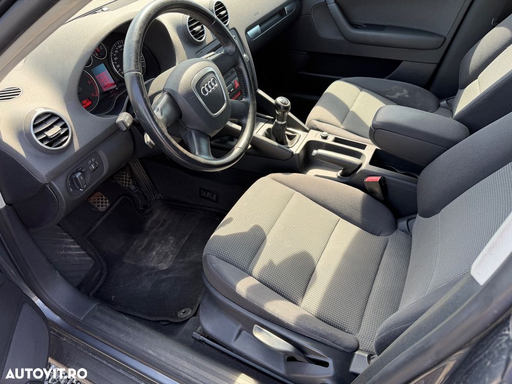 Audi A3 1.9 TDI DPF Ambiente - 4