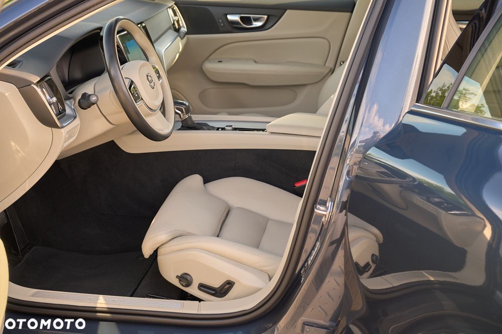Volvo V60 D4 Geartronic Inscription - 19