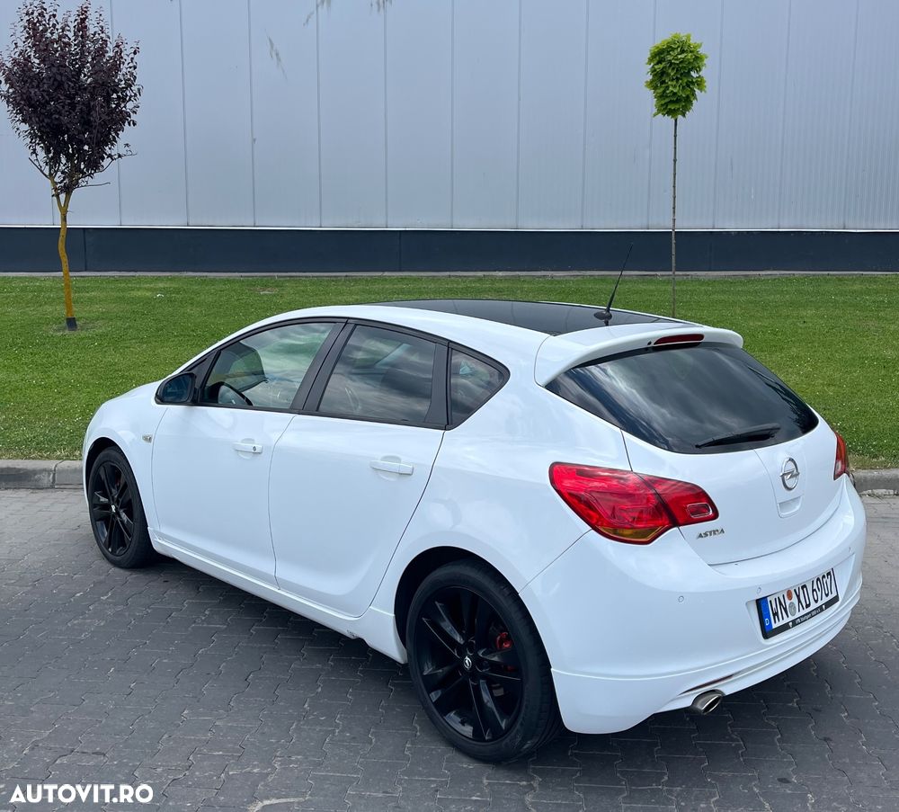 Opel Astra - 4