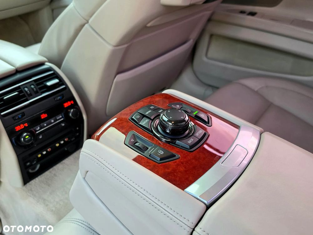 BMW-ALPINA B7 - 17