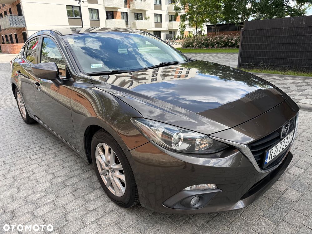 Mazda 3 - 1