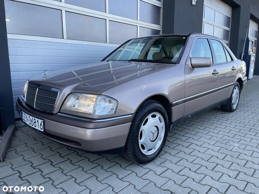 Mercedes-Benz Klasa C - 1
