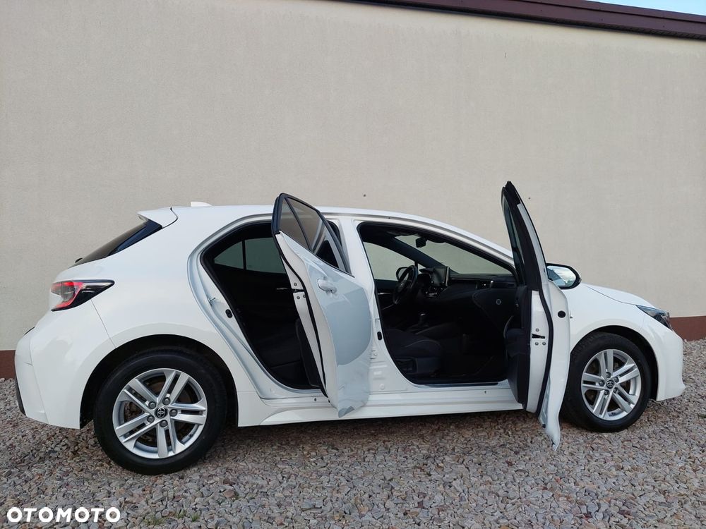 Toyota Corolla ver-1-8-hybrid-comfort - 11
