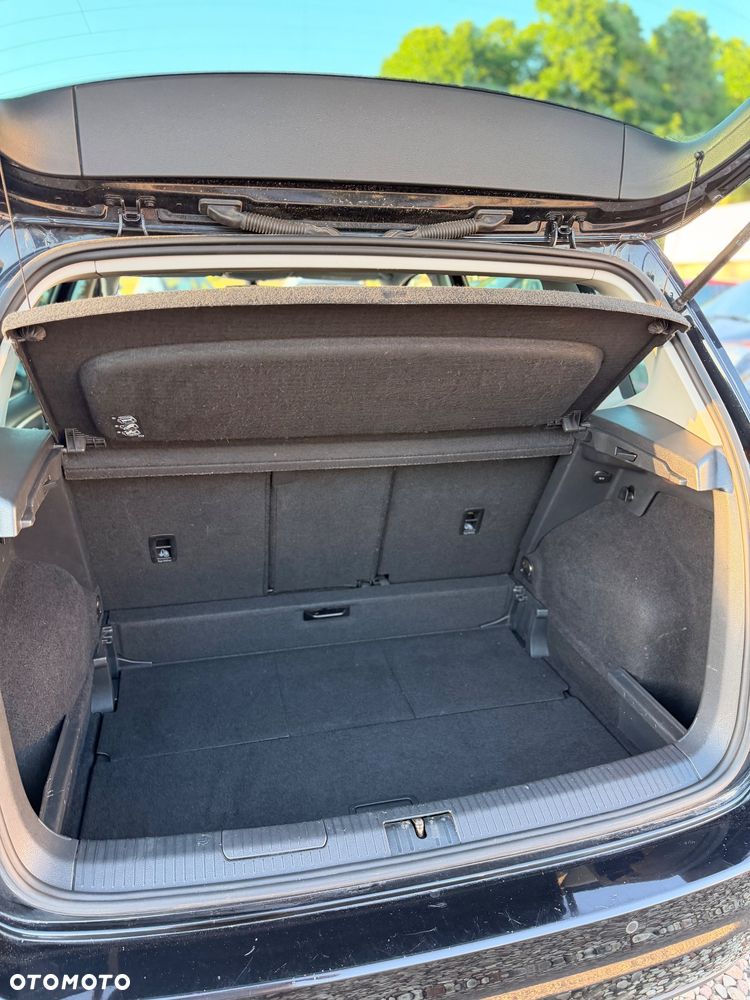 Volkswagen Golf Sportsvan 2.0 TDI BlueMotion Technology Lounge - 27