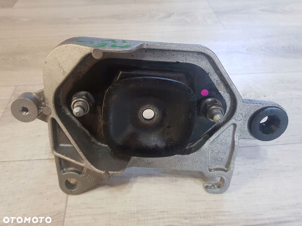 łapa poduszka skrzyni renault megane iv 112221641r - 1
