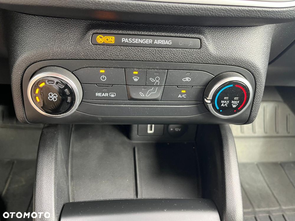 Ford Focus 1.5 TDCi Trend - 10