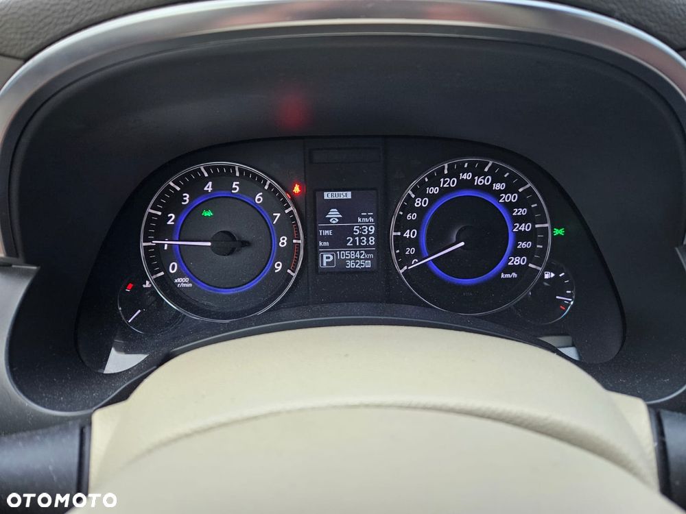 Infiniti QX70 3.7 S - 12