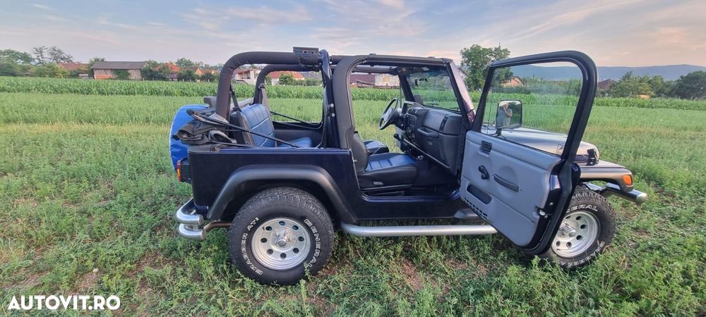 Jeep Wrangler - 6