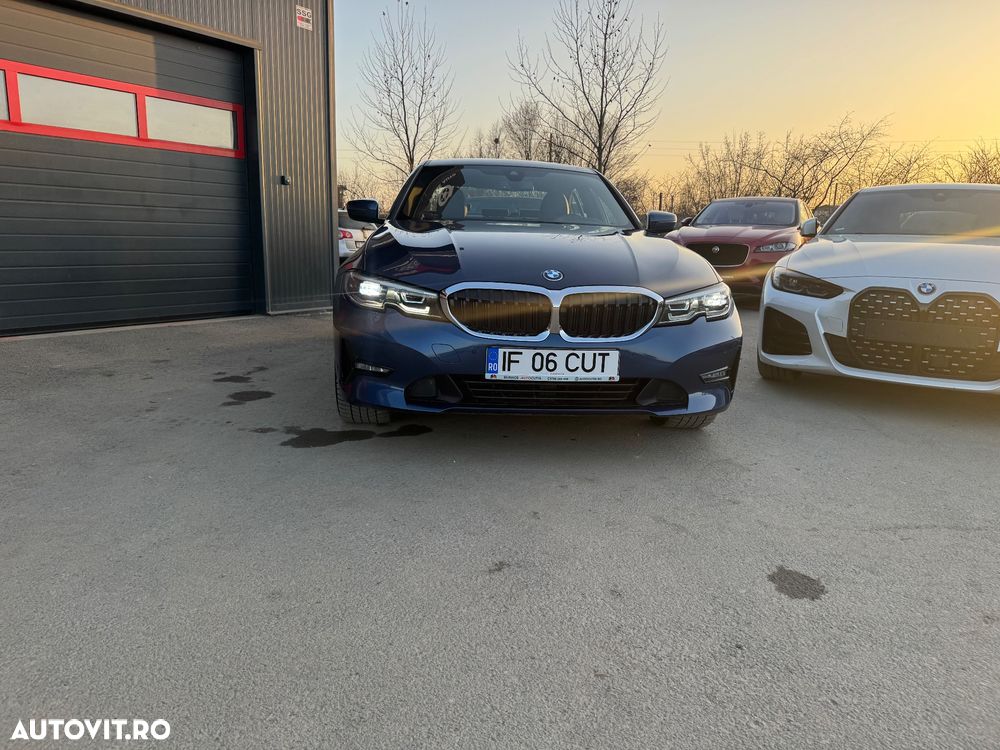 BMW Seria 3 330e Aut. Sport Line - 16