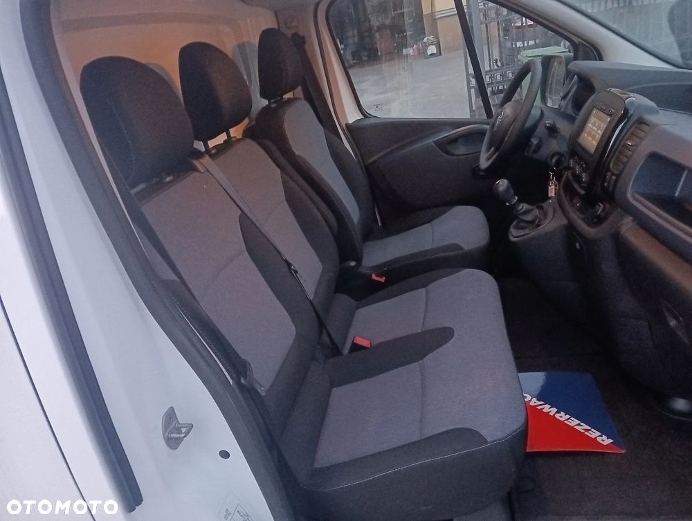 Opel Vivaro - 6