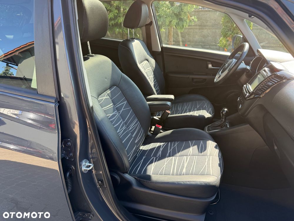 Kia Venga 1.6 CVVT Automatik Platinum Edition - 30