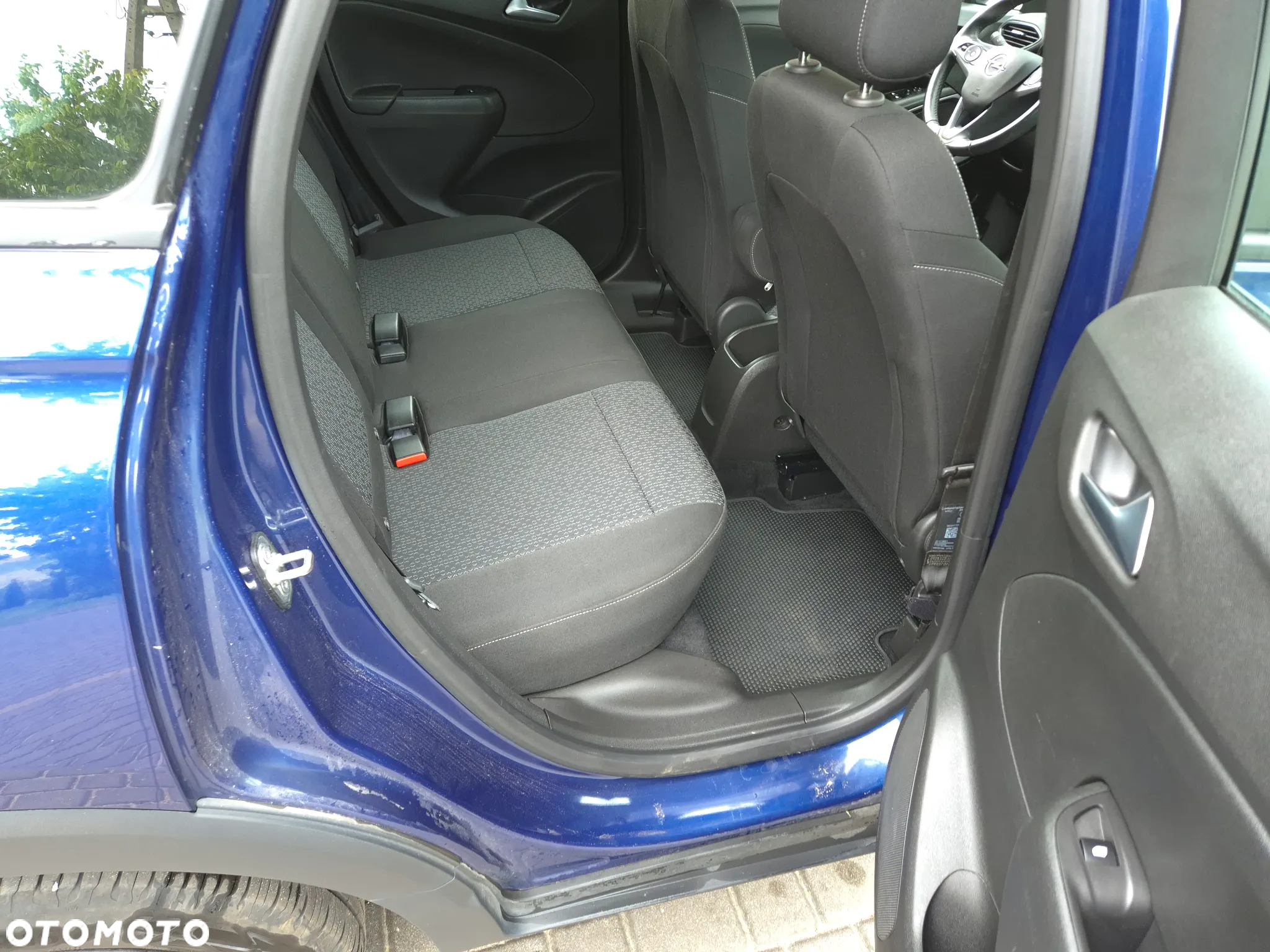 Opel Crossland 1.2 Automatik Business Elegance - 8