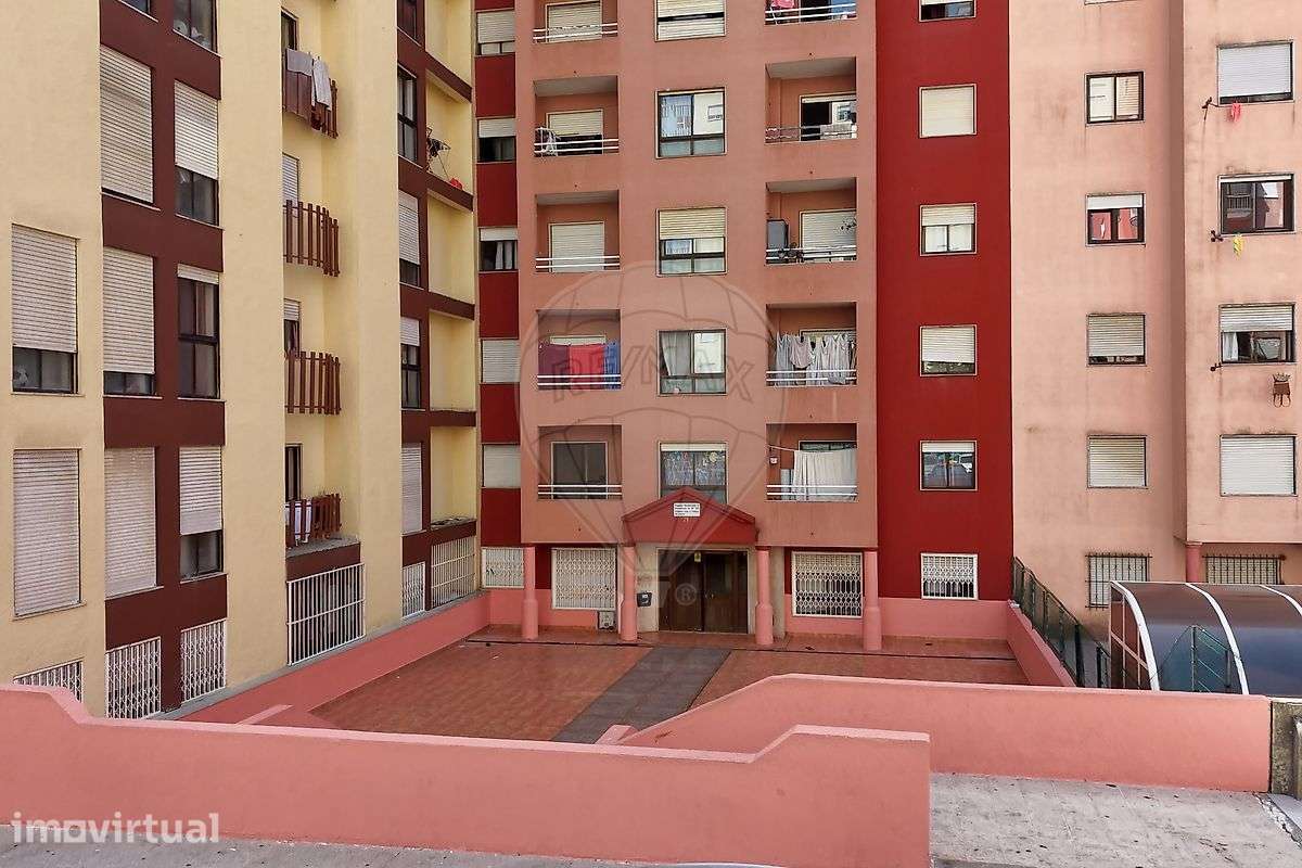 Apartamento T1 para venda - Grande imagem: 2/25