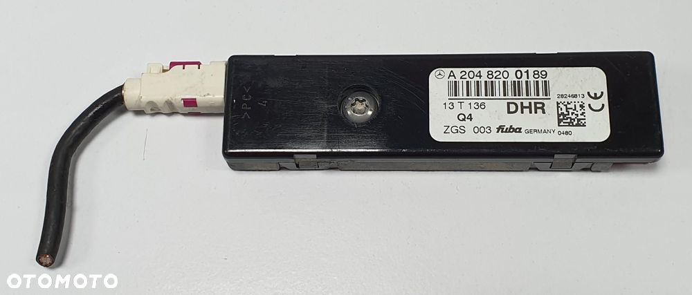 WZMACNIACZ ANTENY MERCEDES W204 A2048200189 - 1