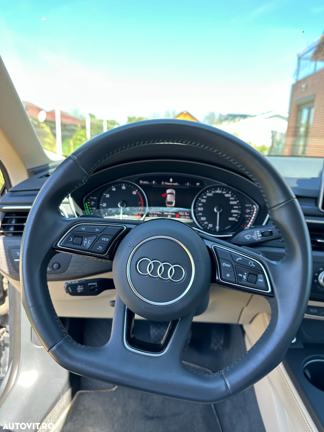 Volkswagen Passat - 13