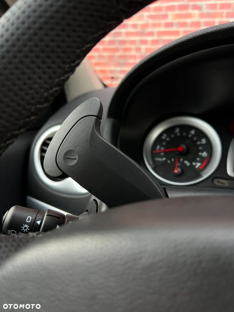Renault Clio - 27