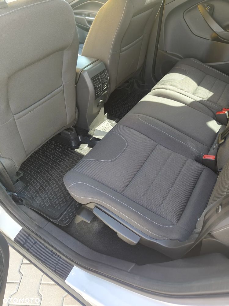 Ford Kuga 1.5 EcoBoost 2x4 Trend - 25