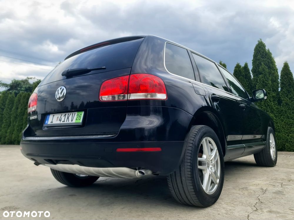 Volkswagen Touareg 3.2 V6 Automatik Individual - 18