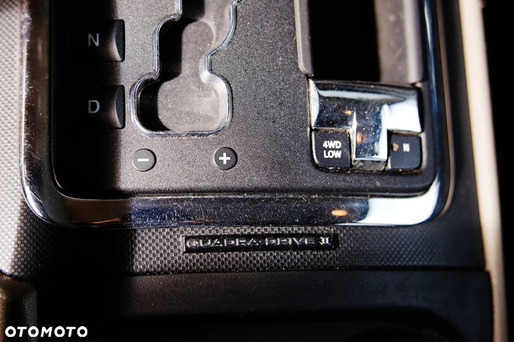 Jeep Commander 3.0 CRD DPF Automatik Limited - 18