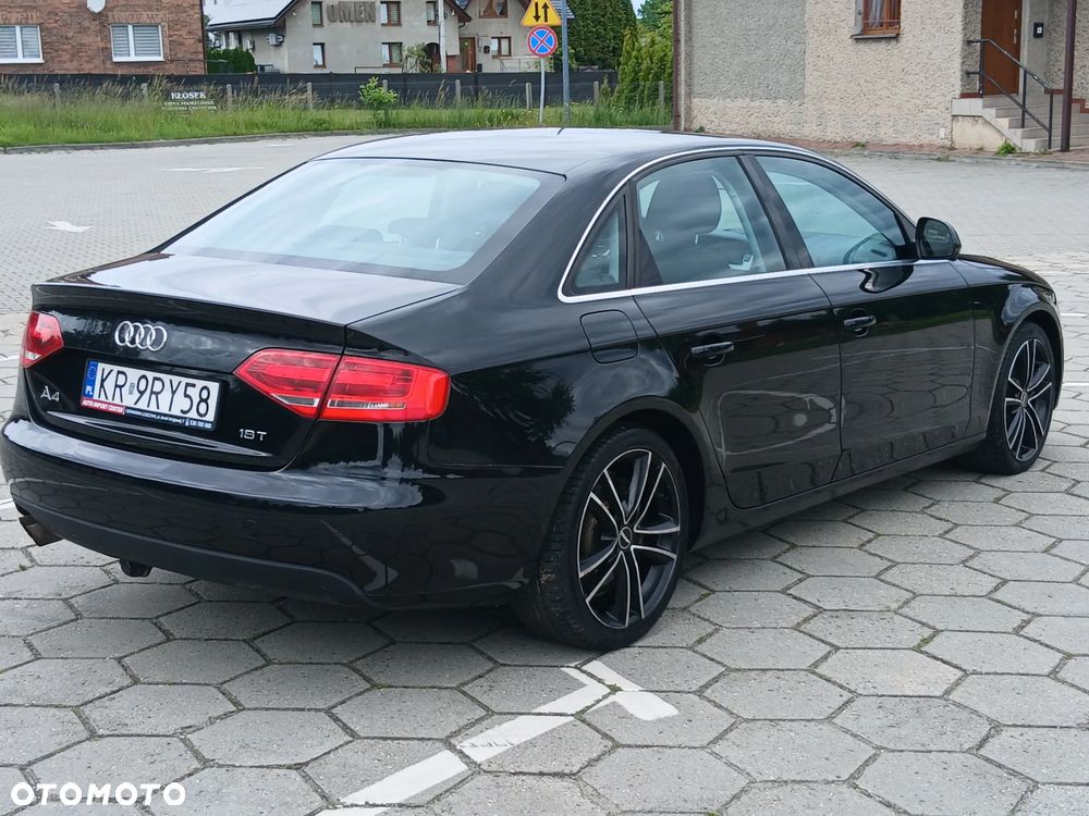 Audi A4 Limousine - 23
