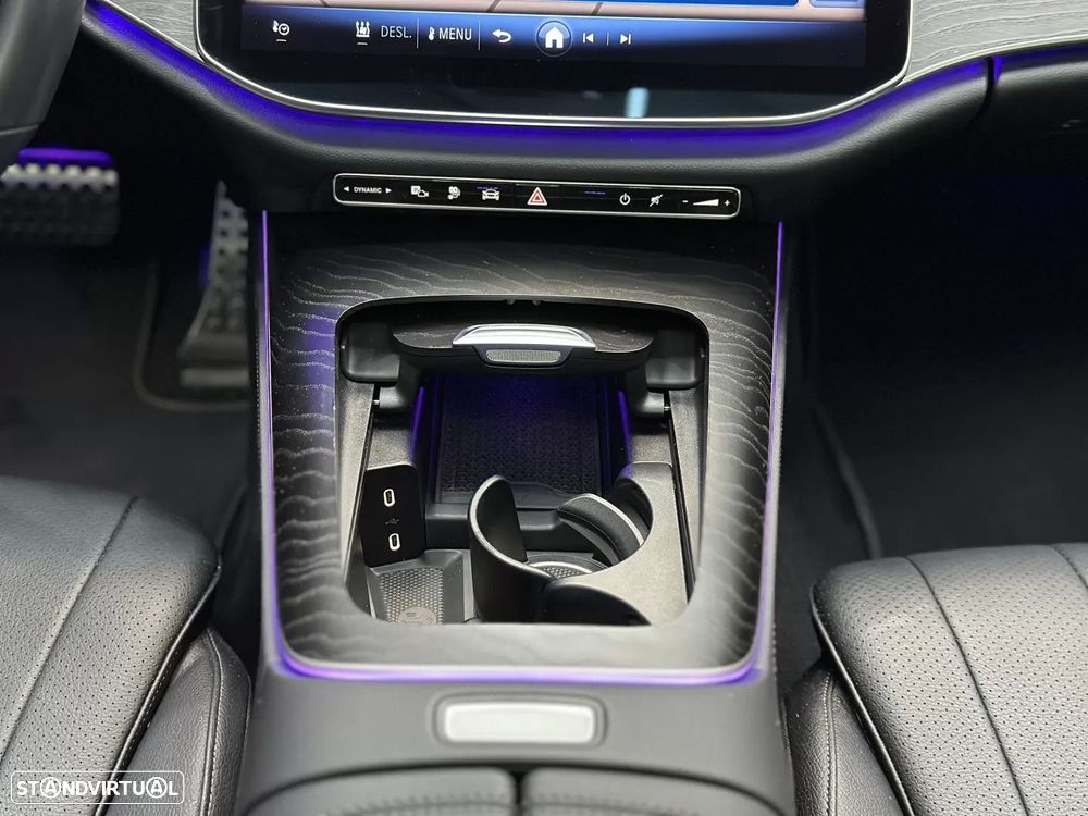 Mercedes-Benz E 300 e Exclusive Line - 22