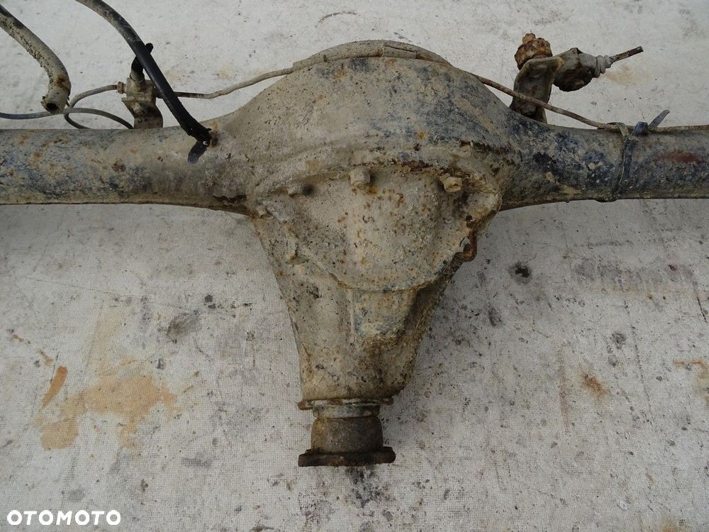 MOST TYŁ DYFER  ISUZU TROOPER I (UBS) 1983 - 1991 2.3 4WD 66 kW [90 KM] benzyna 1984 - 1991 - 2