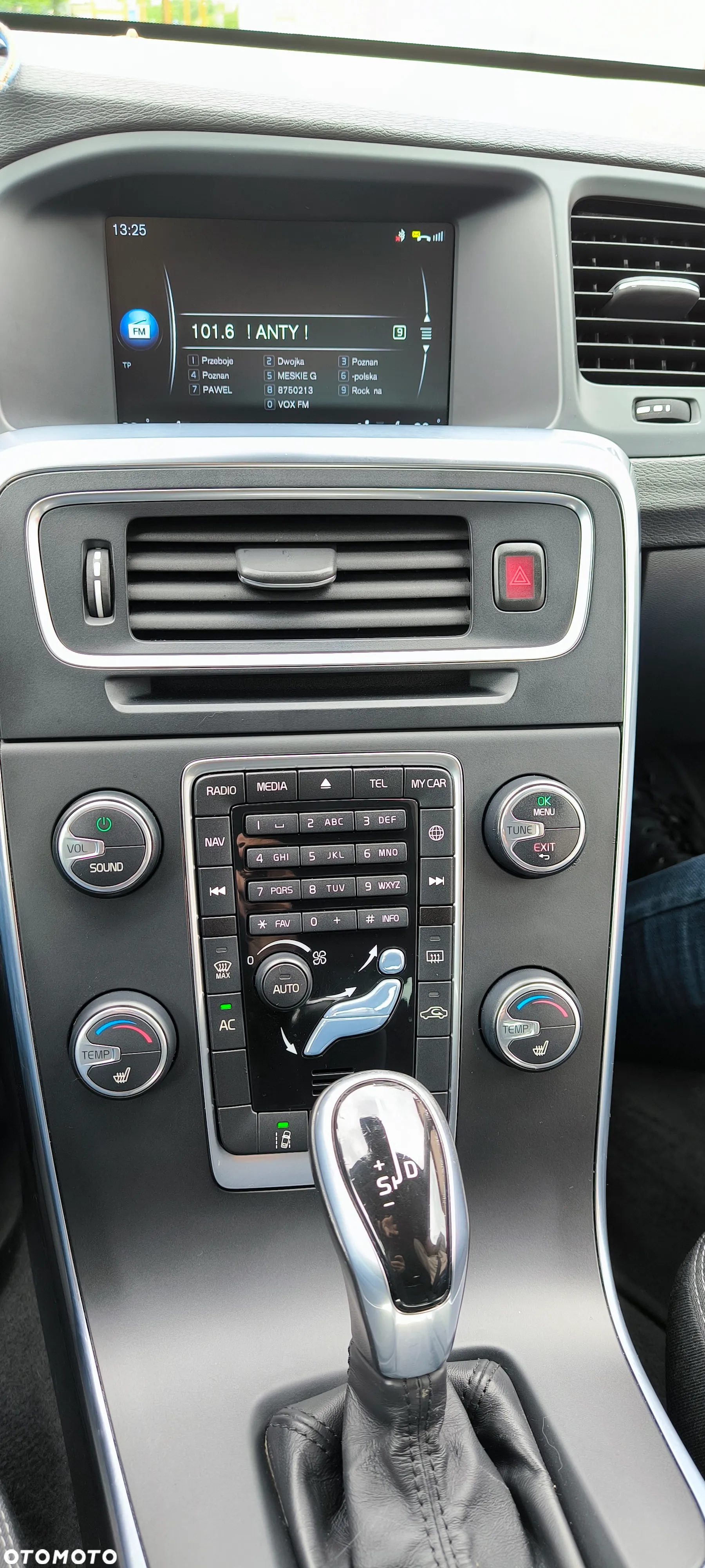 Volvo V60 - 11