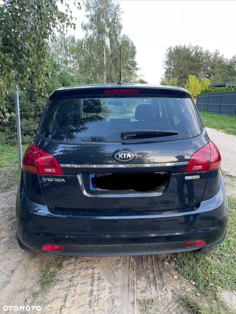 Kia Venga 1.6 CRDi L - 2