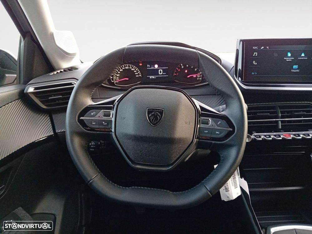 Peugeot 208 1.2 PureTech Style - 12