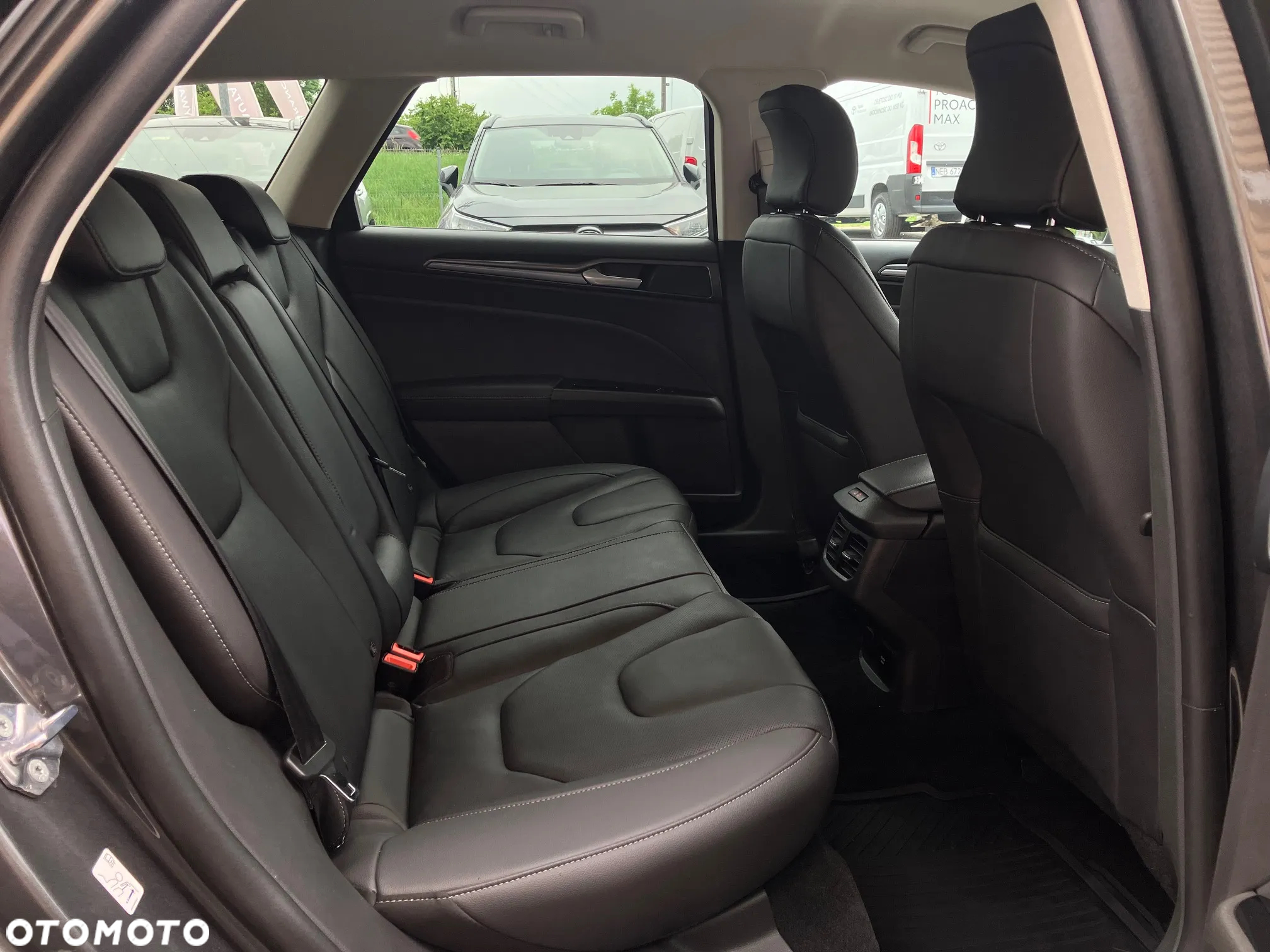 Ford Mondeo 2.0 EcoBlue Titanium AWD - 22